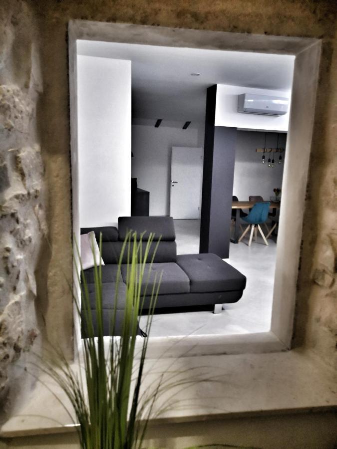 Villa Azzuro Selca  Buitenkant foto